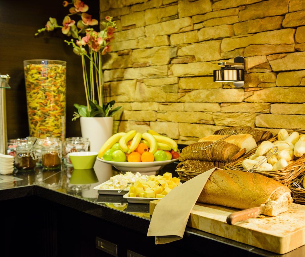 Fletcher Hotel-Restaurant Het Veerse Meer Arnemuiden Ngoại thất bức ảnh